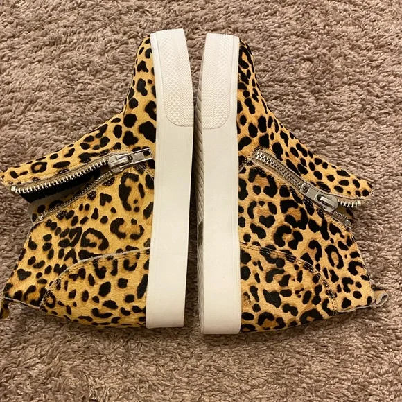 STEVE MADDEN Animal print Platforms. Zipper sides women size 7.5 💥Brand New💥 - Picture 4 of 9